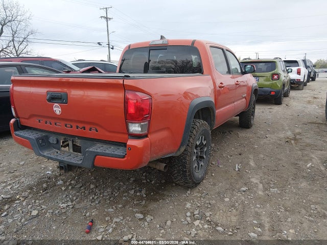 5TFCZ5AN5HX056819 Toyota Tacoma Sr5 V6