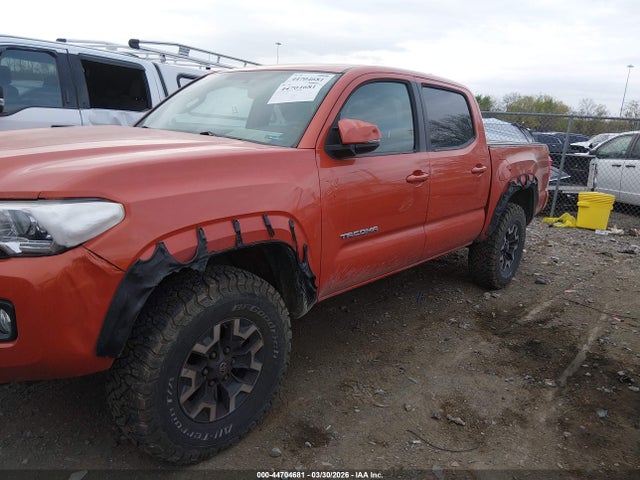 5TFCZ5AN5HX056819 Toyota Tacoma Sr5 V6