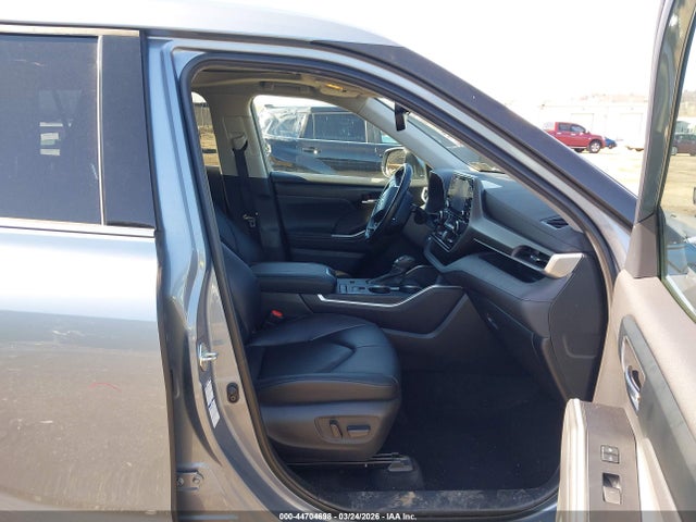 Продаж на аукціоні авто 2022 Toyota Highlander Hybrid Xle, vin: 5TDHBRCH0NS083503, номер лоту: 44704698