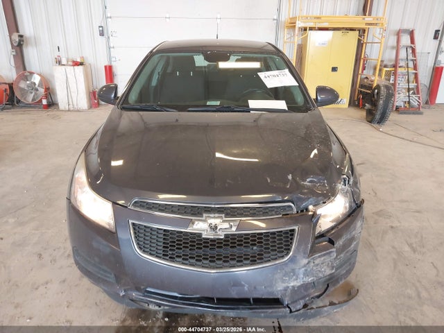 44704737 :رقم المزاد ، 1G1PC5SB5E7305552 vin ، 2014 Chevrolet Cruze 1lt Auto مزاد بيع