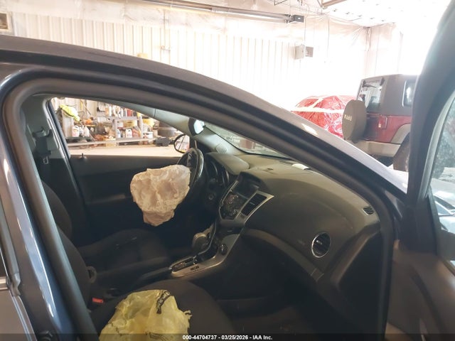 44704737 :رقم المزاد ، 1G1PC5SB5E7305552 vin ، 2014 Chevrolet Cruze 1lt Auto مزاد بيع