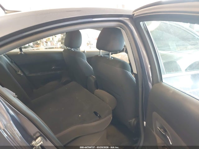 44704737 :رقم المزاد ، 1G1PC5SB5E7305552 vin ، 2014 Chevrolet Cruze 1lt Auto مزاد بيع
