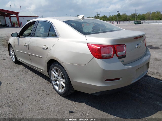 Chevrolet MALIBU 1LT 2015 1G11C5SL6FF320986 Image 3