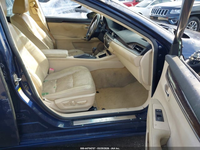 Продажа на аукционе авто 2013 Lexus Es 350, vin: JTHBK1GG4D2013130, номер лота: 44704757