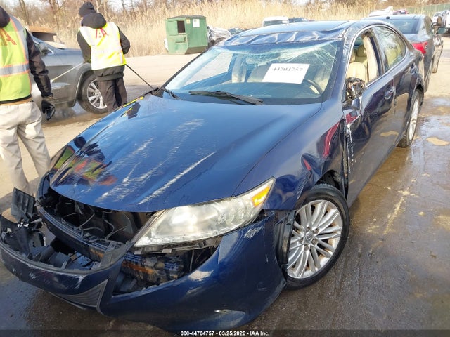 Продажа на аукционе авто 2013 Lexus Es 350, vin: JTHBK1GG4D2013130, номер лота: 44704757
