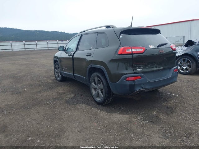 1C4PJMCB5GW289383 Jeep Cherokee 75th Anniversary