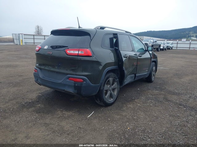 1C4PJMCB5GW289383 Jeep Cherokee 75th Anniversary