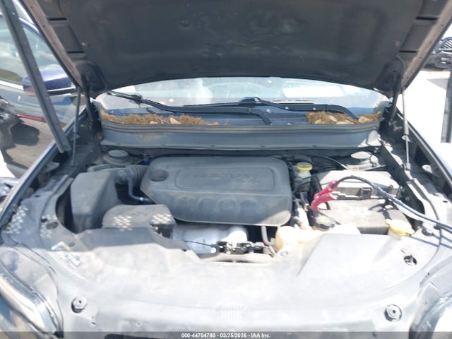 2019 Jeep Cherokee Latitude Fwd მანქანა იყიდება აუქციონზე, vin: 1C4PJLCB8KD331883, აუქციონის ნომერი: 44704780