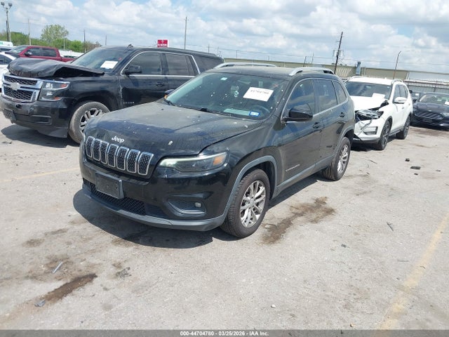 2019 Jeep Cherokee Latitude Fwd მანქანა იყიდება აუქციონზე, vin: 1C4PJLCB8KD331883, აუქციონის ნომერი: 44704780