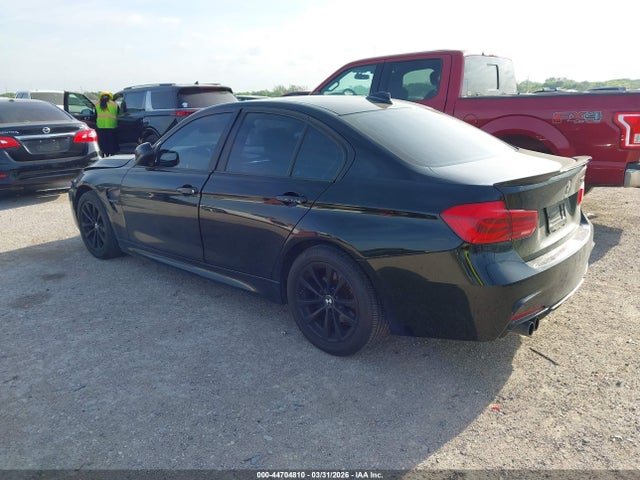 Продажа на аукционе авто 2017 Bmw 320i, vin: WBA8E1G54HNU13613, номер лота: 44704810