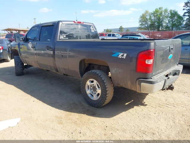 2011 CHEVROLET SILVERADO 2500HD 1GC1KXCG8BF117129 Photo 2