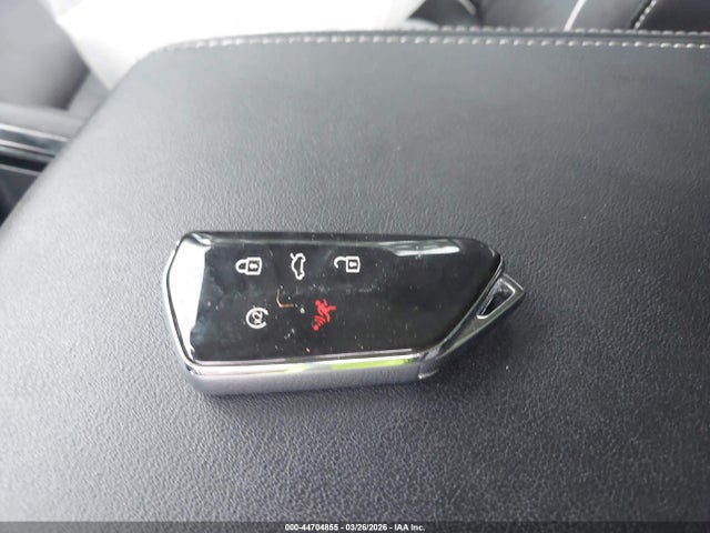 Продажа на аукционе авто 2024 Volkswagen Atlas 2.0t Sel Premium R-line, vin: 1V2FR2CA4RC569590, номер лота: 44704855