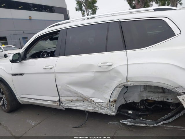 Продажа на аукционе авто 2024 Volkswagen Atlas 2.0t Sel Premium R-line, vin: 1V2FR2CA4RC569590, номер лота: 44704855