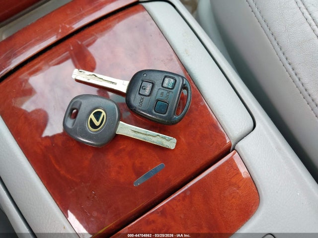 44704862 :رقم المزاد ، JTJGA31U040023568 vin ، 2004 Lexus Rx 330 مزاد بيع