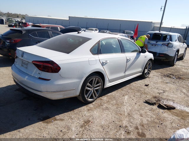 44704873 :رقم المزاد ، 1VWAA7A33JC038399 vin ، 2018 Volkswagen Passat 2.0t R-line/2.0t S مزاد بيع