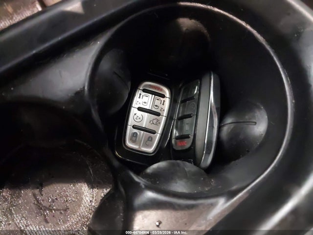 Продаж на аукціоні авто 2019 Chrysler Pacifica Touring L, vin: 2C4RC1BG9KR589508, номер лоту: 44704905