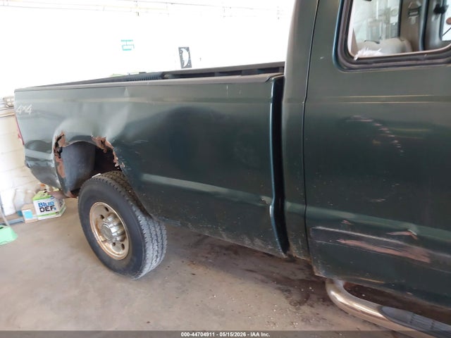 Продажа на аукционе авто 2002 Ford F-250 Lariat/xl/xlt, vin: 1FTNX21SX2EA22266, номер лота: 44704911