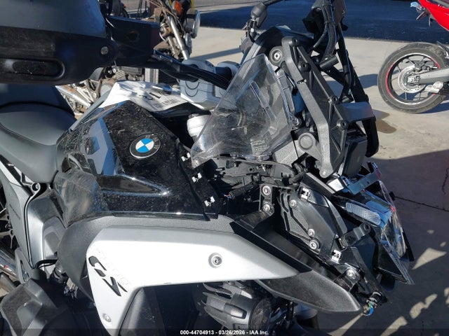 Продажа на аукционе авто 2025 Bmw R 1300 Gs, vin: WB10M2304S6L21158, номер лота: 44704913