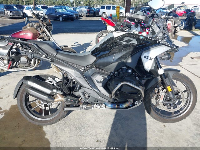 Продажа на аукционе авто 2025 Bmw R 1300 Gs, vin: WB10M2304S6L21158, номер лота: 44704913