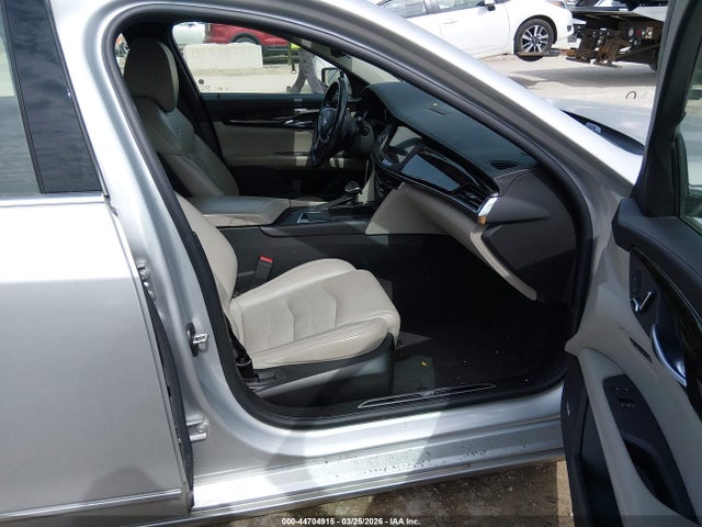 44704915 :رقم المزاد ، 1G6KF5RS2JU137723 vin ، 2018 Cadillac Ct6 Premium Luxury مزاد بيع