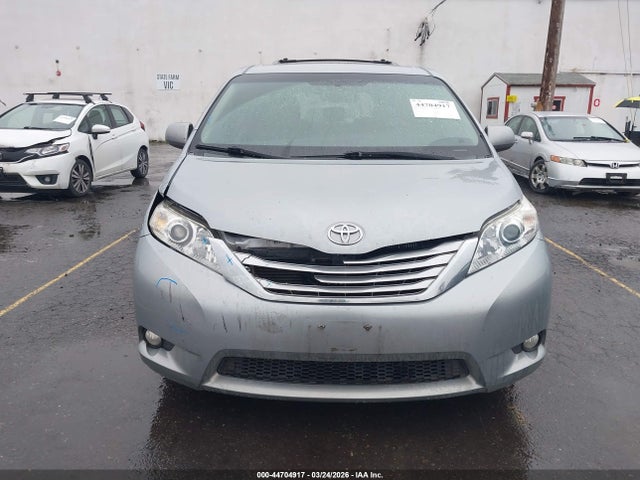 5TDYK3DCXFS631363 Toyota Sienna Xle Premium 8 Passenger