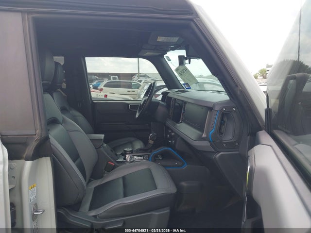 Продаж на аукціоні авто 2024 Ford Bronco Black Diamond, vin: 1FMEE1BH5RLA18680, номер лоту: 44704921
