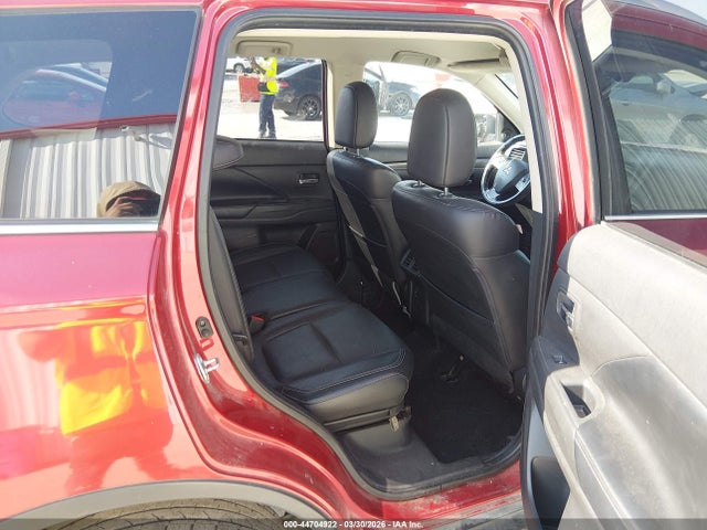 44704922 :رقم المزاد ، JA4AZ3A33KZ019624 vin ، 2019 Mitsubishi Outlander Sel مزاد بيع