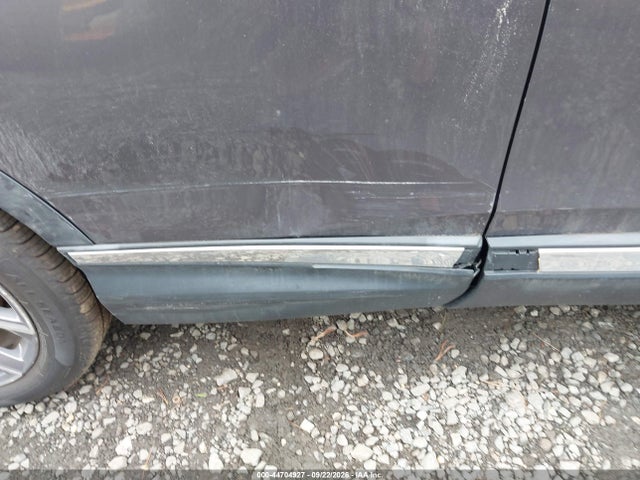 44704927 :رقم المزاد ، 7FART6H96LE023295 vin ، 2020 Honda Cr-v Hybrid Touring مزاد بيع