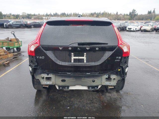 YV440MWK7J2054092 Volvo V60 Cross Country T5
