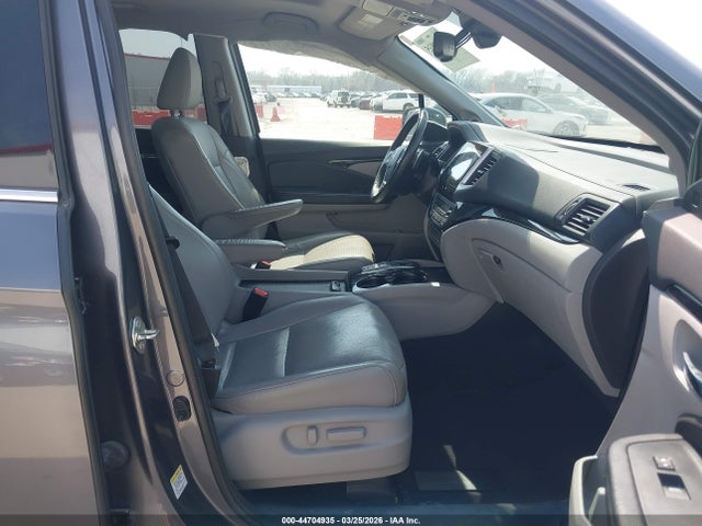 44704935 :رقم المزاد ، 5FNYF6H04GB089866 vin ، 2016 Honda Pilot Elite مزاد بيع