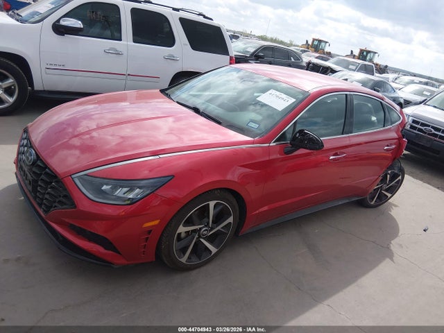 44704943 :رقم المزاد ، 5NPEJ4J27MH107579 vin ، 2021 Hyundai Sonata Sel Plus مزاد بيع