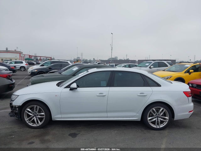 WAUKMAF48HN057037 Audi A4 2.0t Season Of Audi Ultra Premium