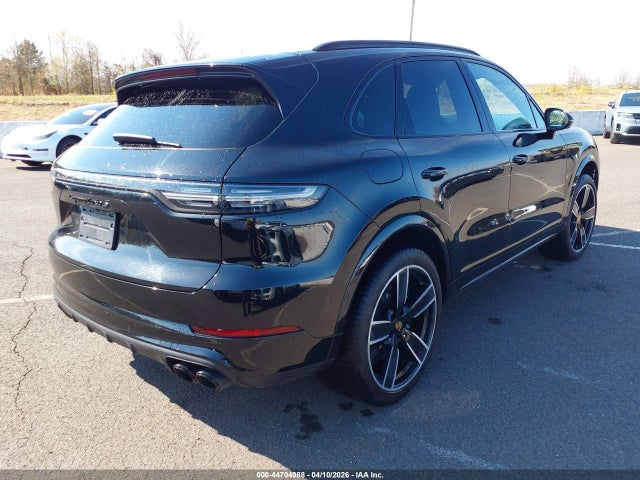 2023 PORSCHE CAYENNE E-HYBRID WP1AH2AY1PDA22183 Photo 3
