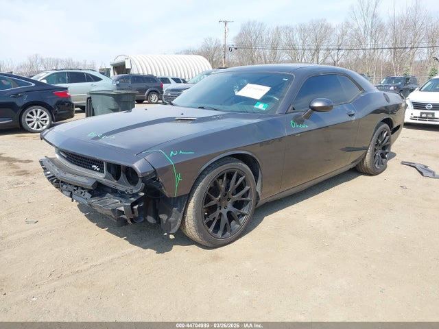 44704989 :رقم المزاد ، 2C3CDYBT2EH141120 vin ، 2014 Dodge Challenger R/t مزاد بيع