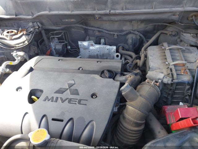 44705005 :رقم المزاد ، JA4AR4AU5BZ000992 vin ، 2011 Mitsubishi Outlander Sport Se مزاد بيع