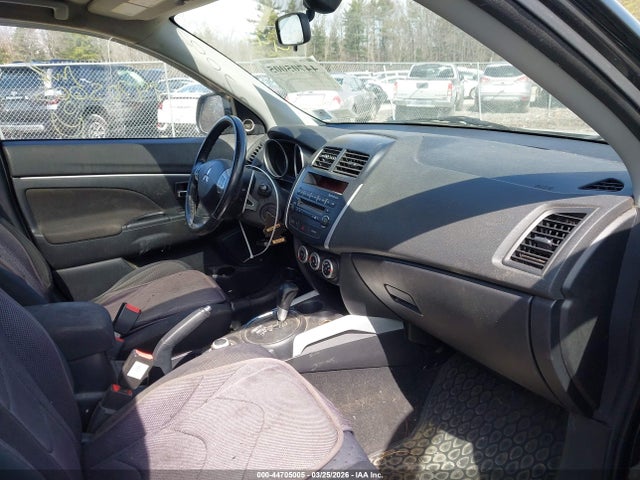 44705005 :رقم المزاد ، JA4AR4AU5BZ000992 vin ، 2011 Mitsubishi Outlander Sport Se مزاد بيع
