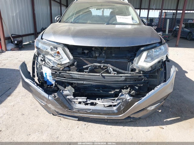 Aukcja sprzedaży 2017 Nissan Rogue Sv, vin: 5N1AT2MV8HC814223, numer aukcji: 44705023
