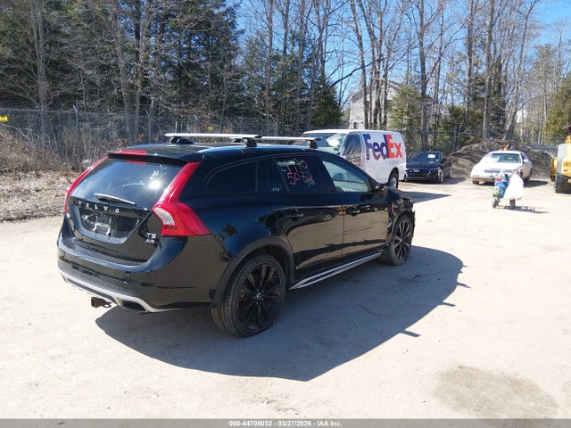 2017 VOLVO V60 CROSS COUNTRY YV440MWK6H1025814 Photo 3