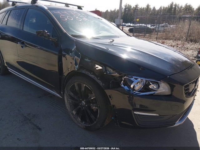 2017 VOLVO V60 CROSS COUNTRY YV440MWK6H1025814 Photo 5