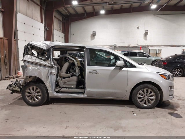 Продаж на аукціоні авто 2020 Kia Sedona Lx, vin: KNDMB5C16L6597573, номер лоту: 44705054
