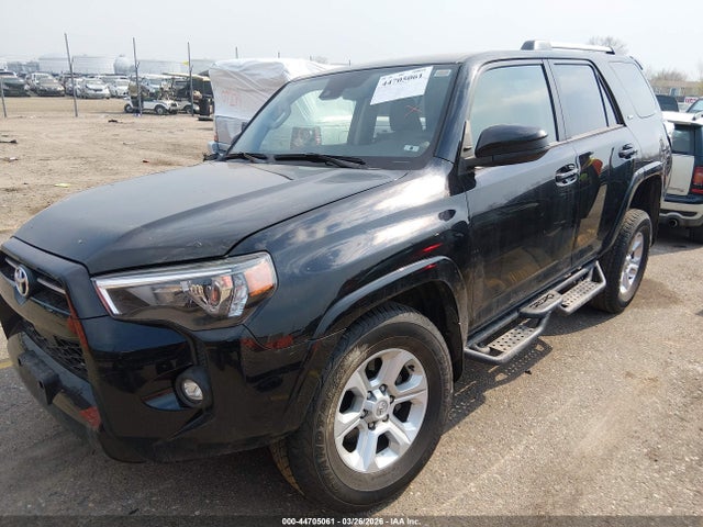 Продажа на аукционе авто 2024 Toyota 4runner Sr5, vin: JTEMU5JR8R6212988, номер лота: 44705061