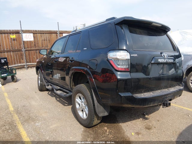 Продажа на аукционе авто 2024 Toyota 4runner Sr5, vin: JTEMU5JR8R6212988, номер лота: 44705061