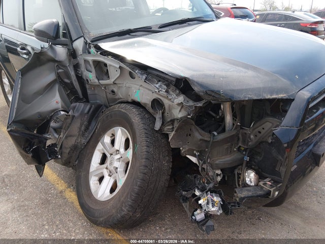 Продажа на аукционе авто 2024 Toyota 4runner Sr5, vin: JTEMU5JR8R6212988, номер лота: 44705061