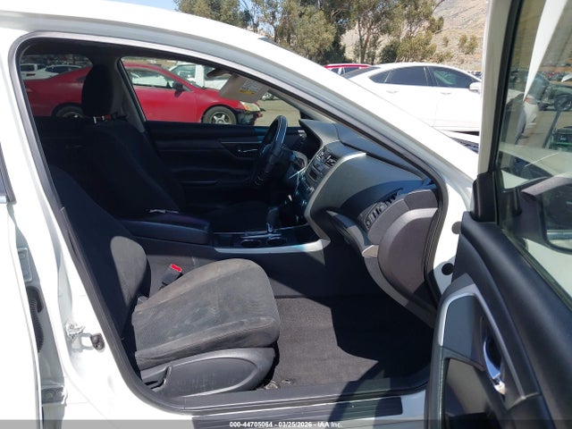 Nissan Altima 2.5 S 2015 1N4AL3AP4FC428126 Image 5