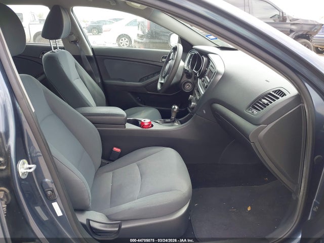 5XXGM4A75FG467461 KIA Optima Lx