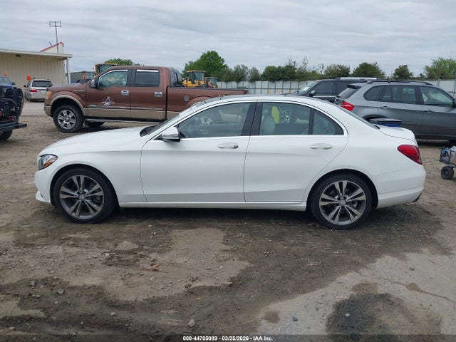 44705089 :رقم المزاد ، 55SWF4KB1GU148506 vin ، 2016 Mercedes-benz C 300 4matic مزاد بيع