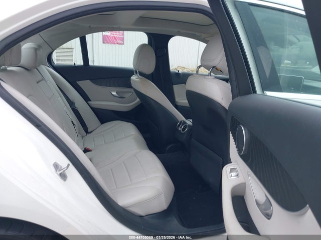 44705089 :رقم المزاد ، 55SWF4KB1GU148506 vin ، 2016 Mercedes-benz C 300 4matic مزاد بيع