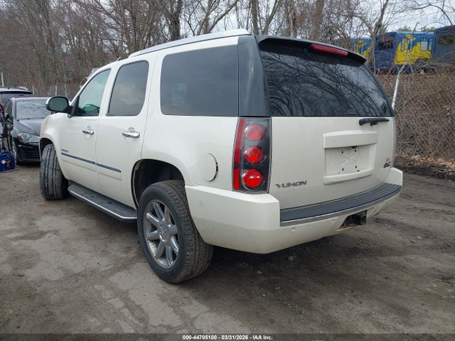 44705100 :رقم المزاد ، 1GKS2EEF5DR247761 vin ، 2013 Gmc Yukon Denali مزاد بيع