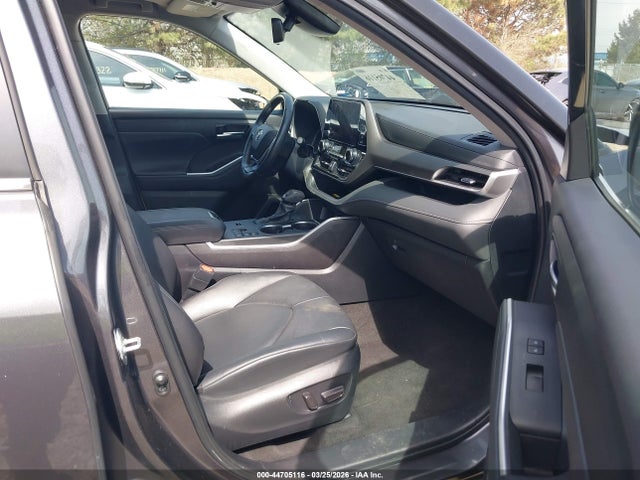 2024 TOYOTA HIGHLANDER 5TDKDRAH8RS538039 Photo 4