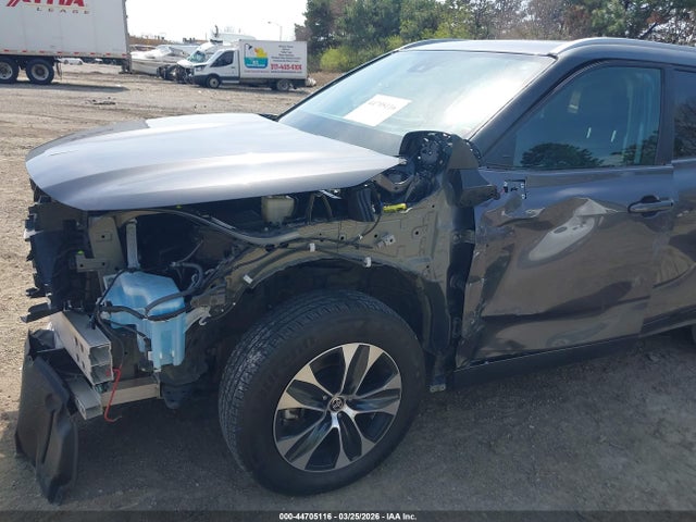 2024 TOYOTA HIGHLANDER 5TDKDRAH8RS538039 Photo 5